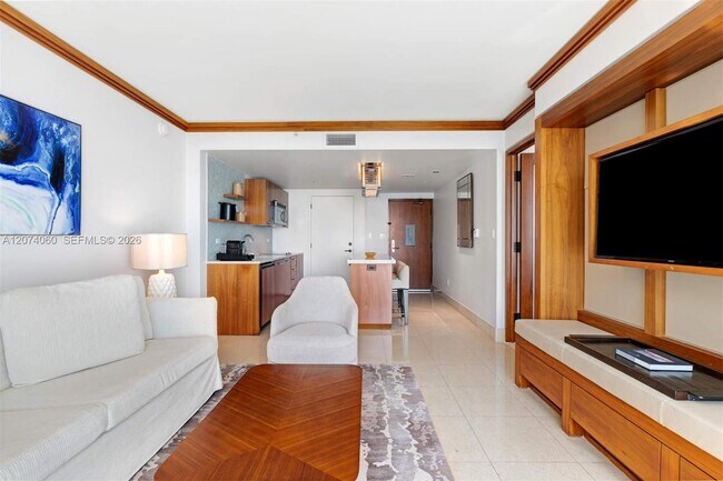 Foto del edificio - 6801 Collins Ave