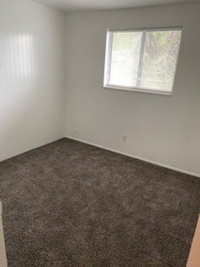 Foto del edificio - 801 W Heather Ln