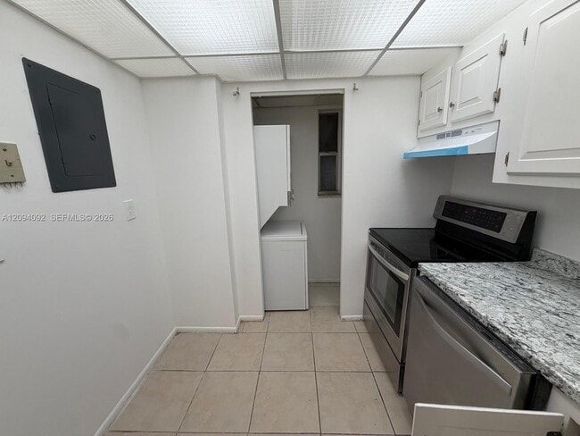 Foto del edificio - 7825 Fairview Dr