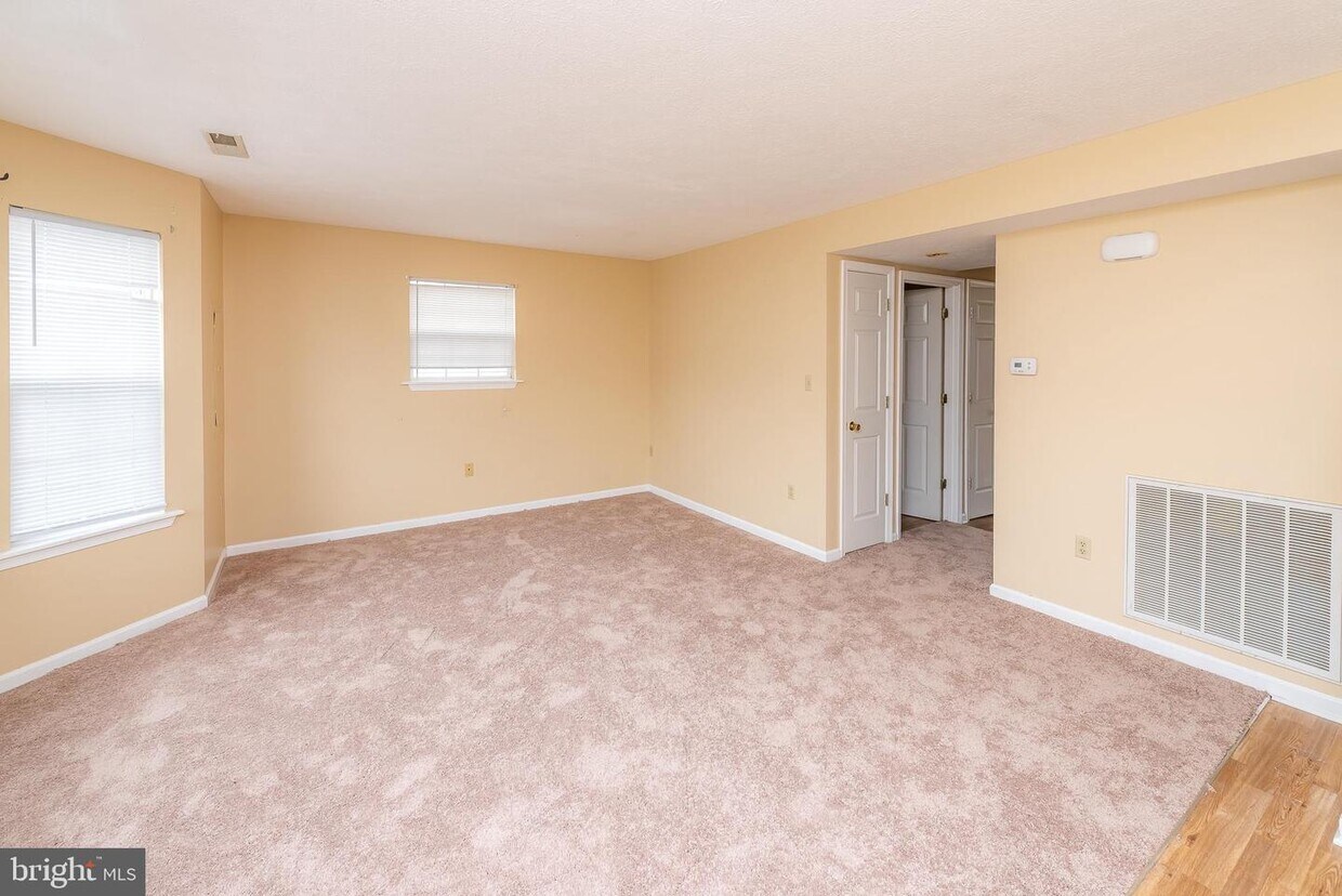 97 Stadium Cir, Inwood, WV 25428 Townhome Rentals in Inwood WV