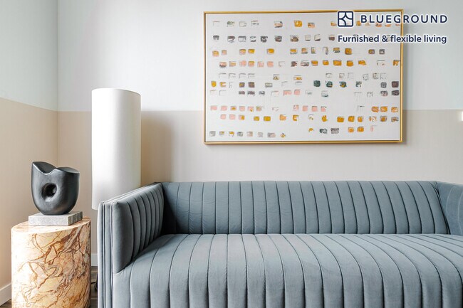 Foto del edificio - 61 W Erie St