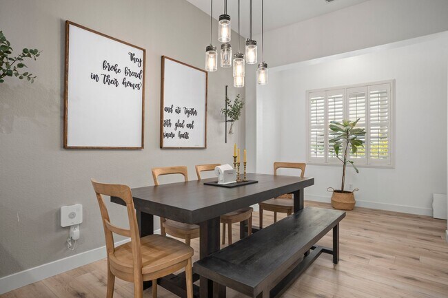 Foto del edificio - Beautiful Otay Ranch Home!