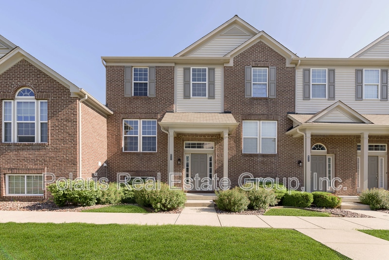Primary Photo - 8333 Clayhurst Dr