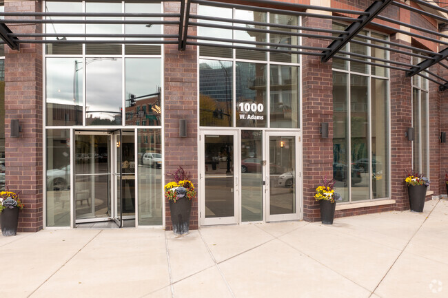 Entrance - West Loop Gate