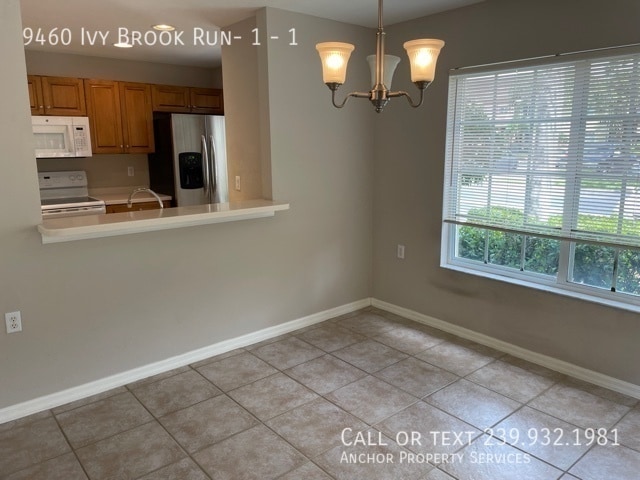 Building Photo - 9460 Ivy Brook Run