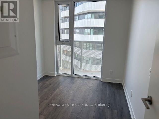 Building Photo - 10 Flavelle Trl