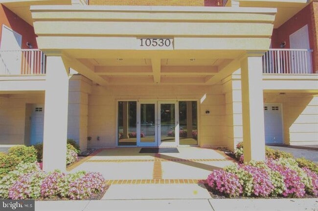 Building Photo - 10530 Resort Road