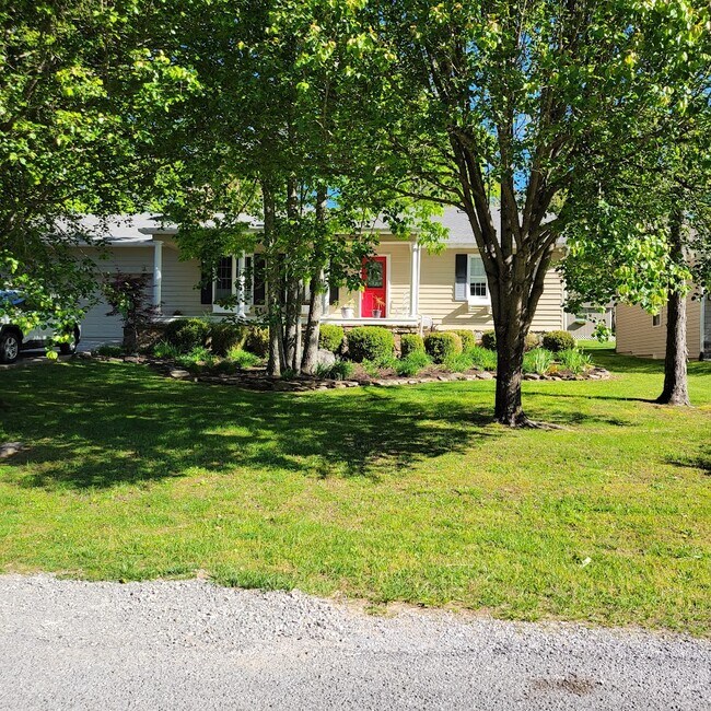 Foto del edificio - 110 Hilton Ln