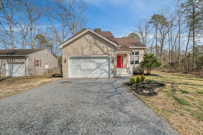 Foto del edificio - 2325 Rudder Ct