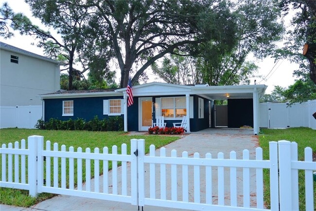 Building Photo - 2906 W Averill Ave