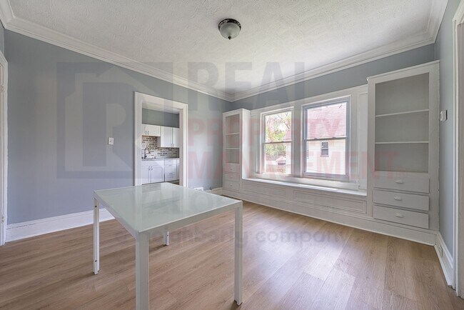Building Photo - 3461 E 118th St