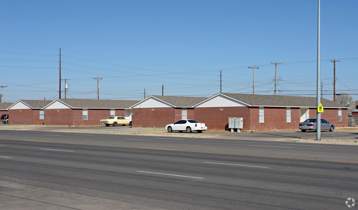 13221324 82nd St, Lubbock, TX 79423 Apartments in Lubbock, TX