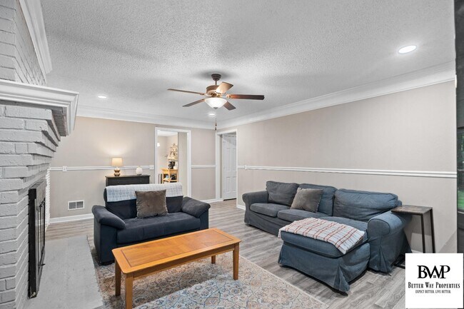 Foto del edificio - 3013 Limerock Ln