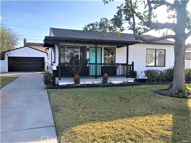 Foto principal - 5740 E Huntdale St