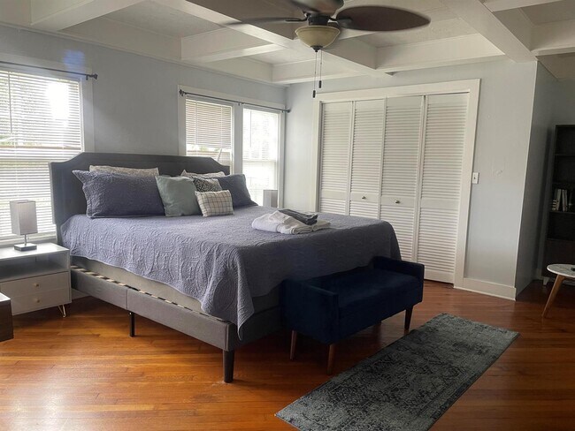 Foto del edificio - 701 S K St