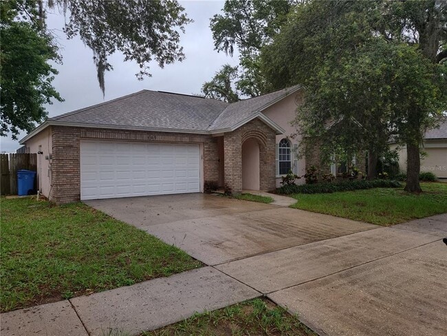 Building Photo - 709 Chilt Dr