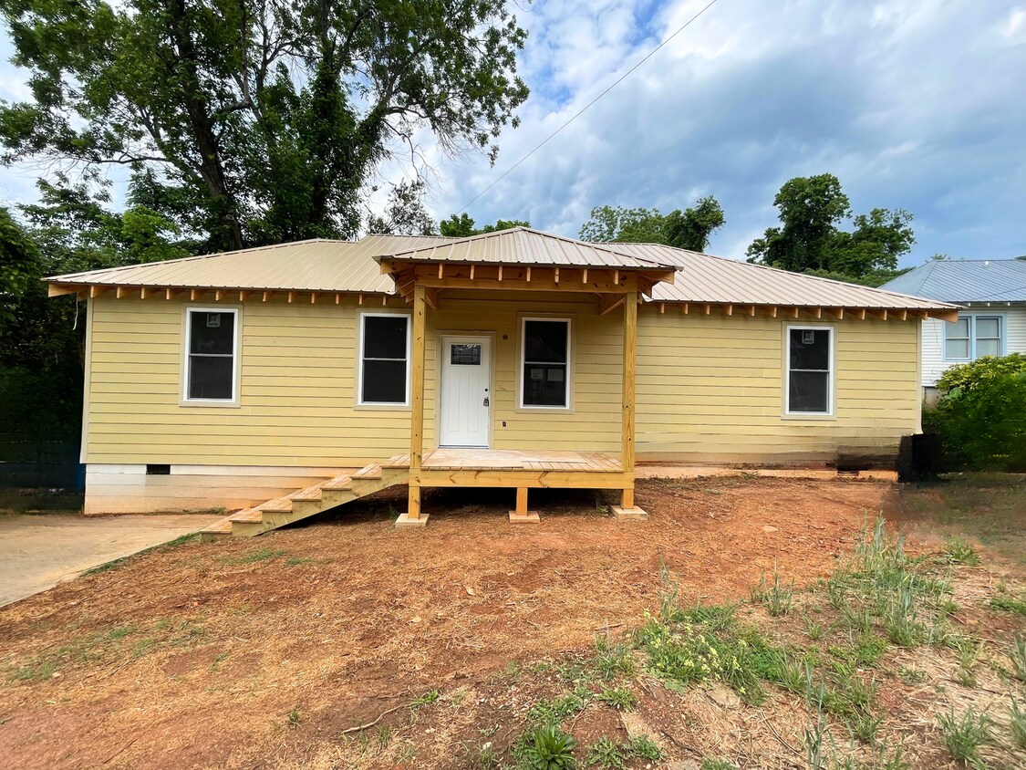 Foto principal - NEW CONSTRUCTION PRE-LEASING FOR AUGUST 2025!