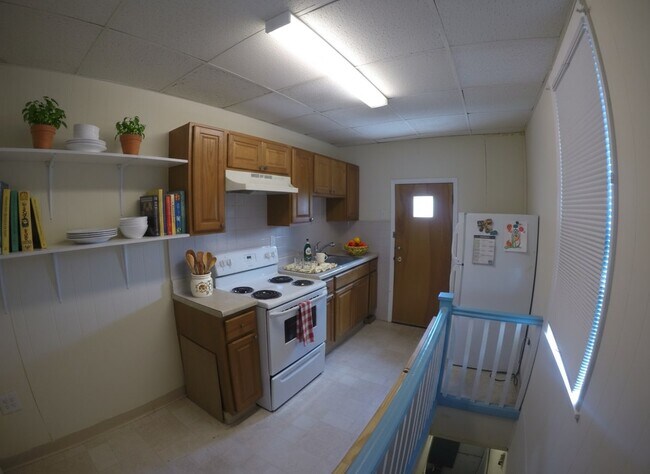 Photo - 2516 E Lehigh Ave Apartment