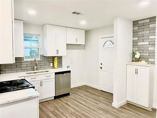 Foto del edificio - 2425 Jennings Ave