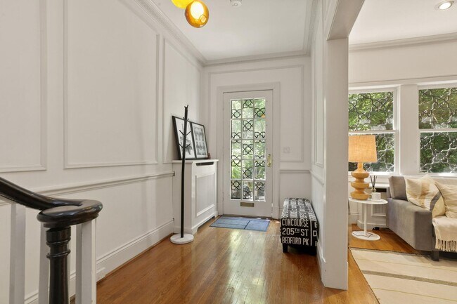 Foto del edificio - 2023 Belmont Rd NW