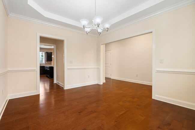 Foto del edificio - Stunning 4BR/3.5BA Home in Woodcreek-Available Now!