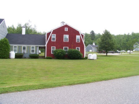 Building Photo - 10 Village Dr