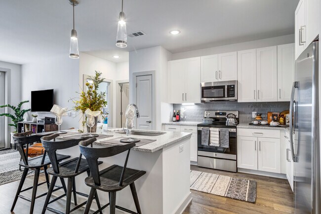 Los apartamentos Everly: foto de la comunidad - The Everly