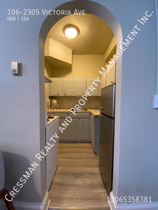 Photo du bâtiment - Downtown Furnished Studio Apartment, 1 Bat...