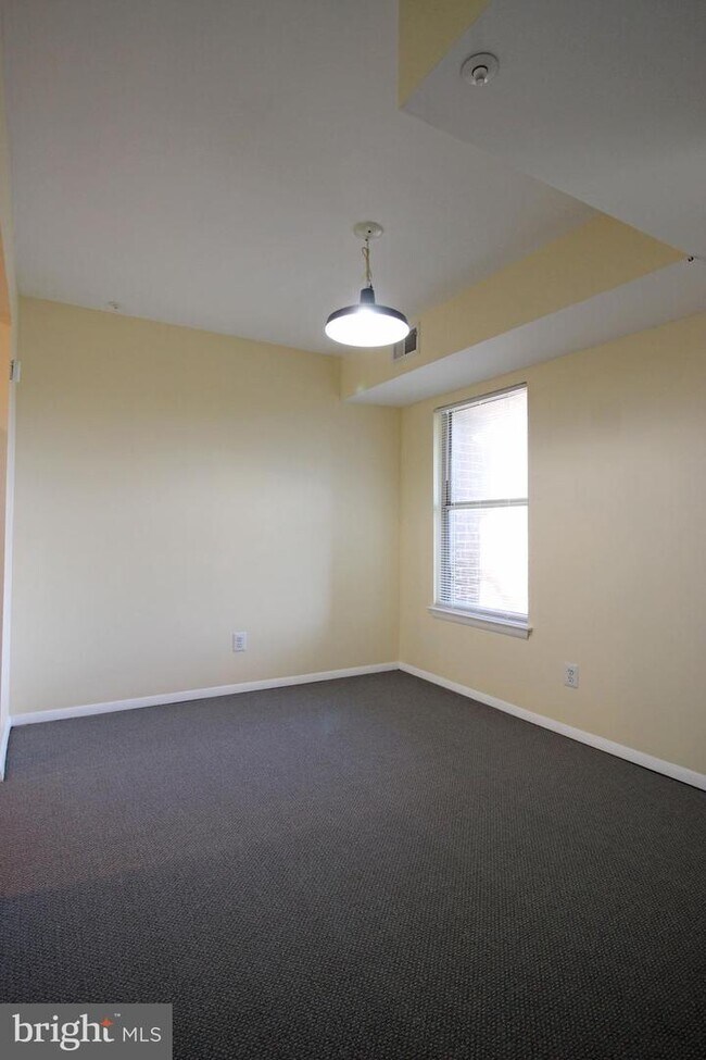 Building Photo - 7900 Coriander Dr