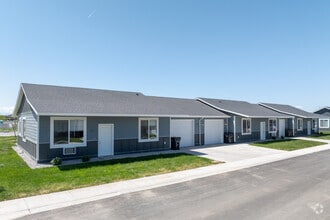 Building Photo - Canyon Land