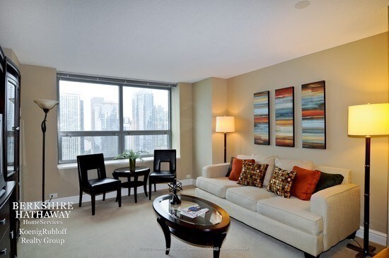 Foto del edificio - 474 N Lake Shore
