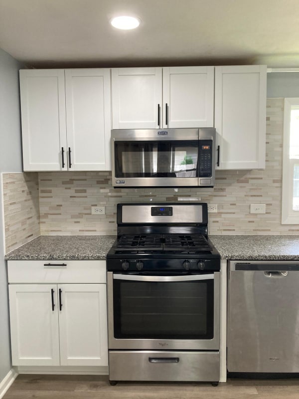 Foto del edificio - 33660 N Oakland Dr