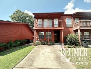 Building Photo - 2361 Sugartree Ct