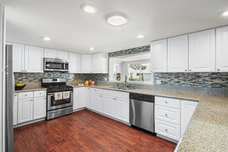 Building Photo - 3439 Don Lorenzo Dr