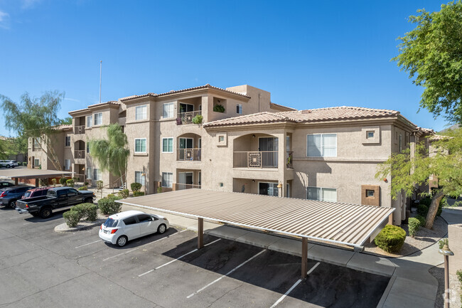 Building Photo - Four Peaks