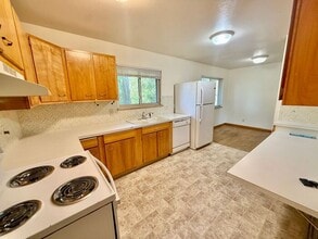 Building Photo - 2535 21st Ave Ct
