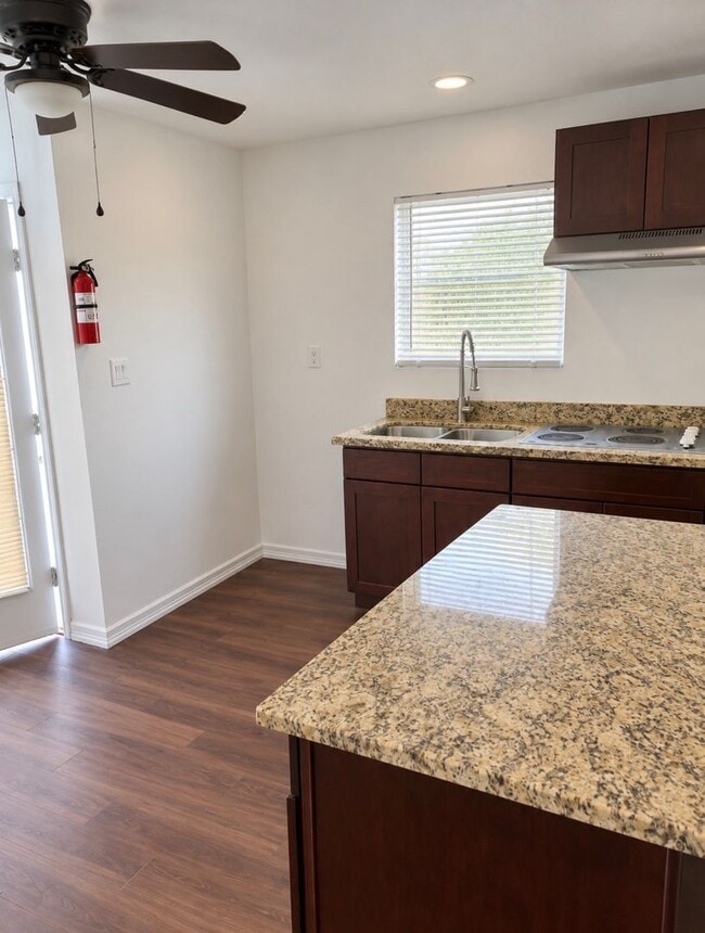 Building Photo - 3118 Memel St