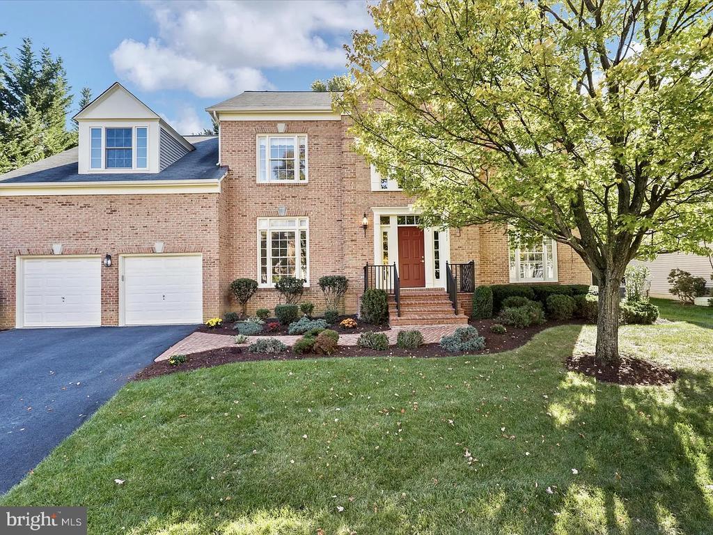 Foto principal - 1911 Kentsdale Ln