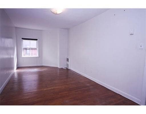 Building Photo - 280 Beacon St