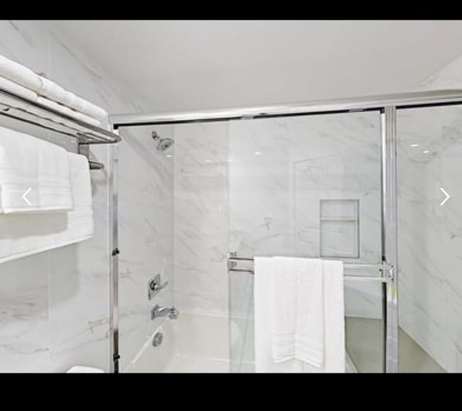 Building Photo - 5537 La Mirada Ave
