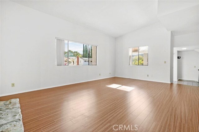 Foto del edificio - 1321 Greenbriar Rd
