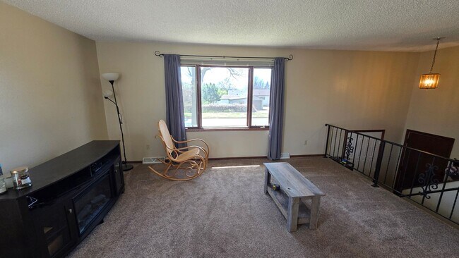 Foto del edificio - Cute Twinhome is South/Central Bismarck