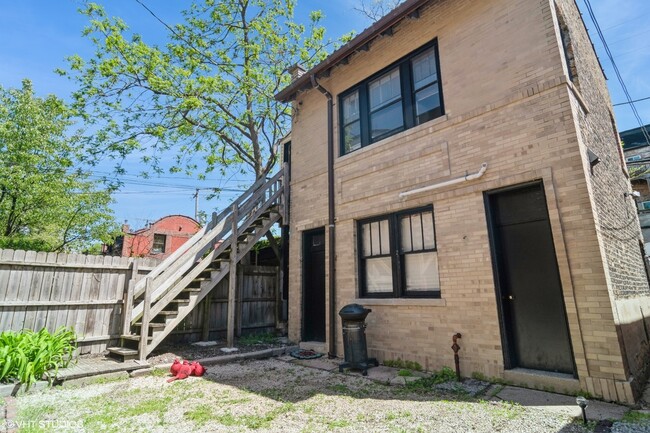Foto del edificio - 5135 S Dorchester Ave