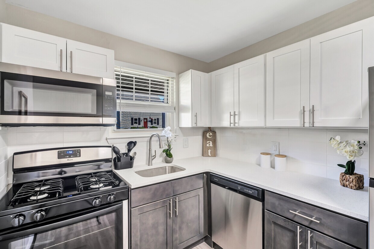 Marlton Colonial Apartments Marlton, NJ