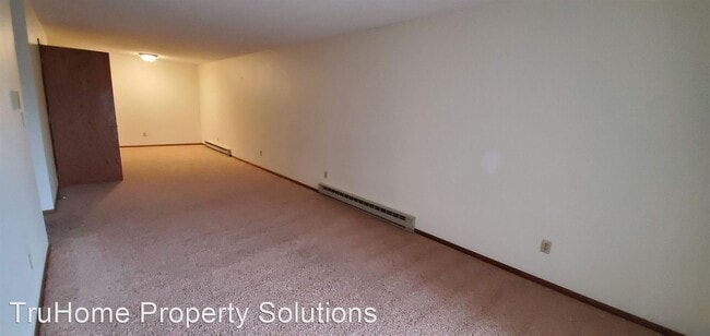 Building Photo - 2511 Knight Dr