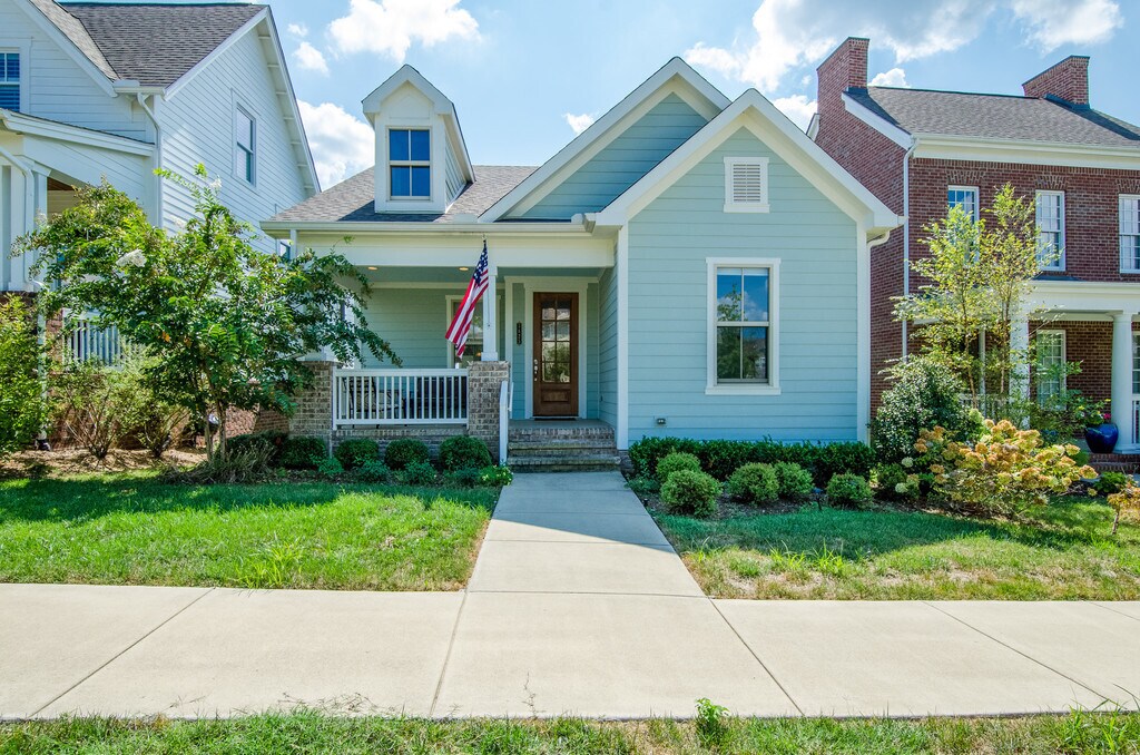 Primary Photo - 3 Bed, 2.5 Bath with 2 Car Garage; Lots of...