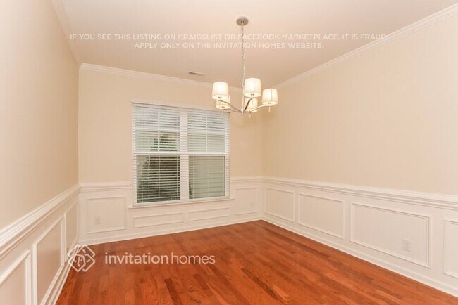 Foto del edificio - 8013 Whitehawk Hill Rd