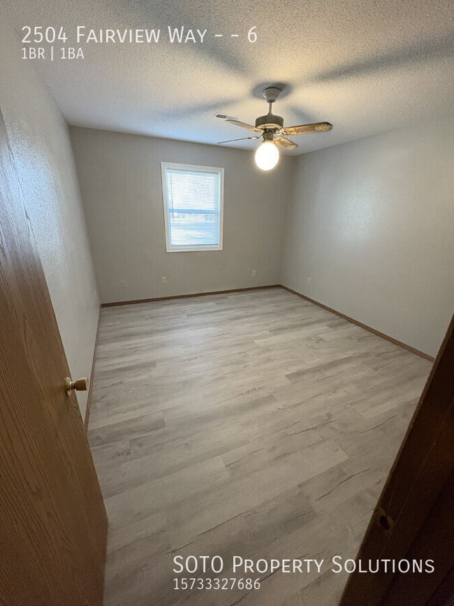 Foto del edificio - 2504 Fairview Way