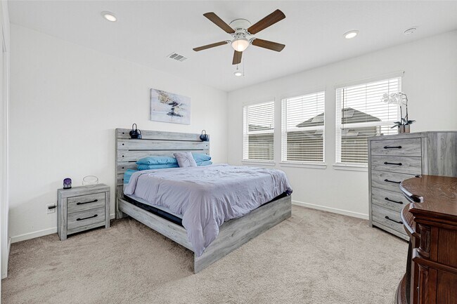 Foto del edificio - 21811 White Bellflower Ln