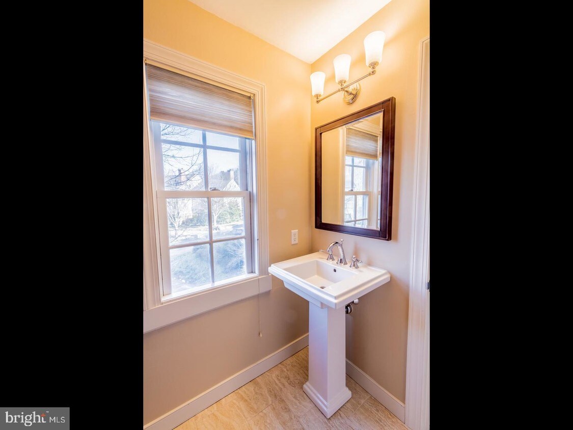 43 Millstone Ln, Rockland, DE 19732 Townhouse for Rent in Rockland